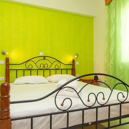 Apartment Studios Marina *