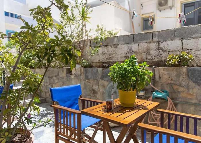 Marina Naxos Apartman *