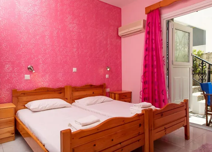 Apartment Studios Marina Naxos City