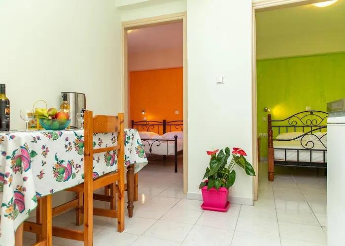 Marina Naxos Apartman *