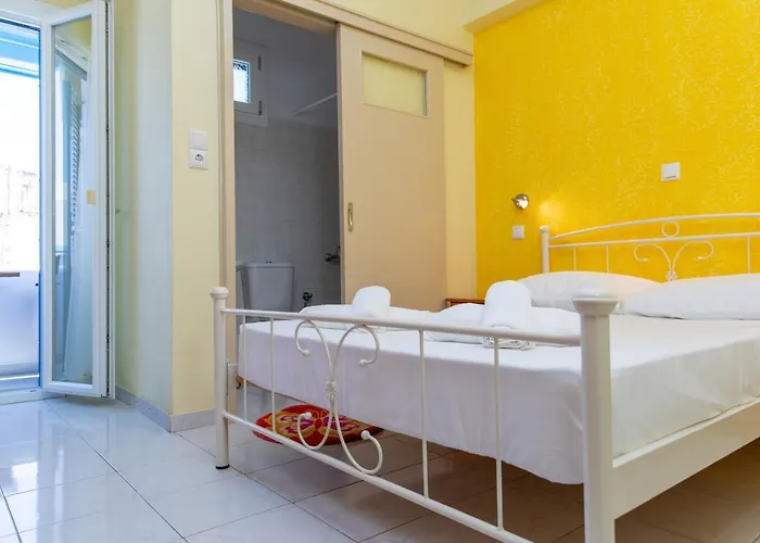 Apartment Studios Marina Naxos City